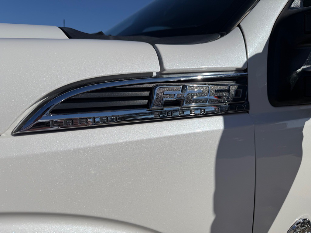 2014 Ford F-250 Image 10