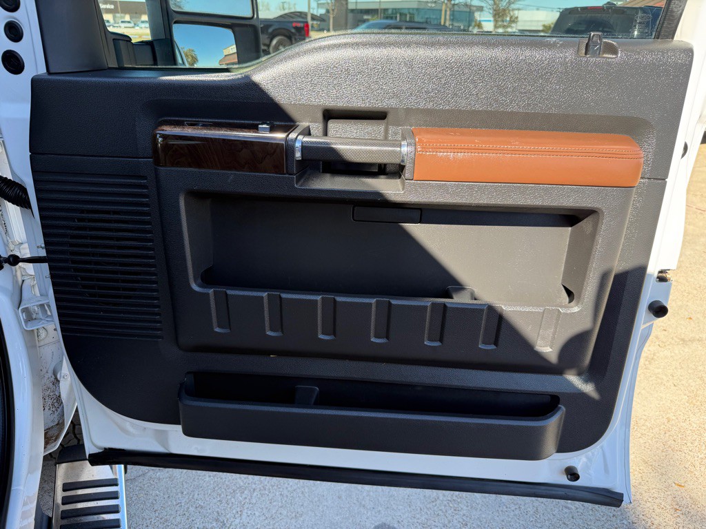 2014 Ford F-250 Image 28