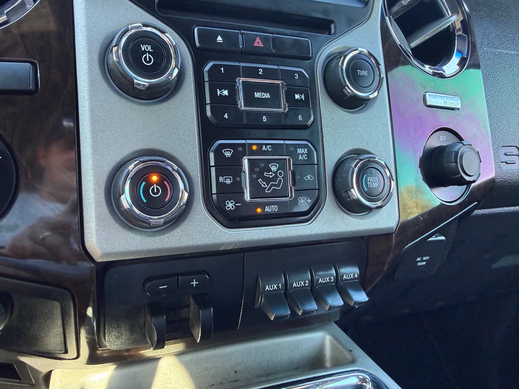 2014 Ford F-250 Image 34