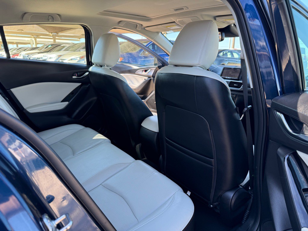 2018 Mazda Mazda3 Image 17