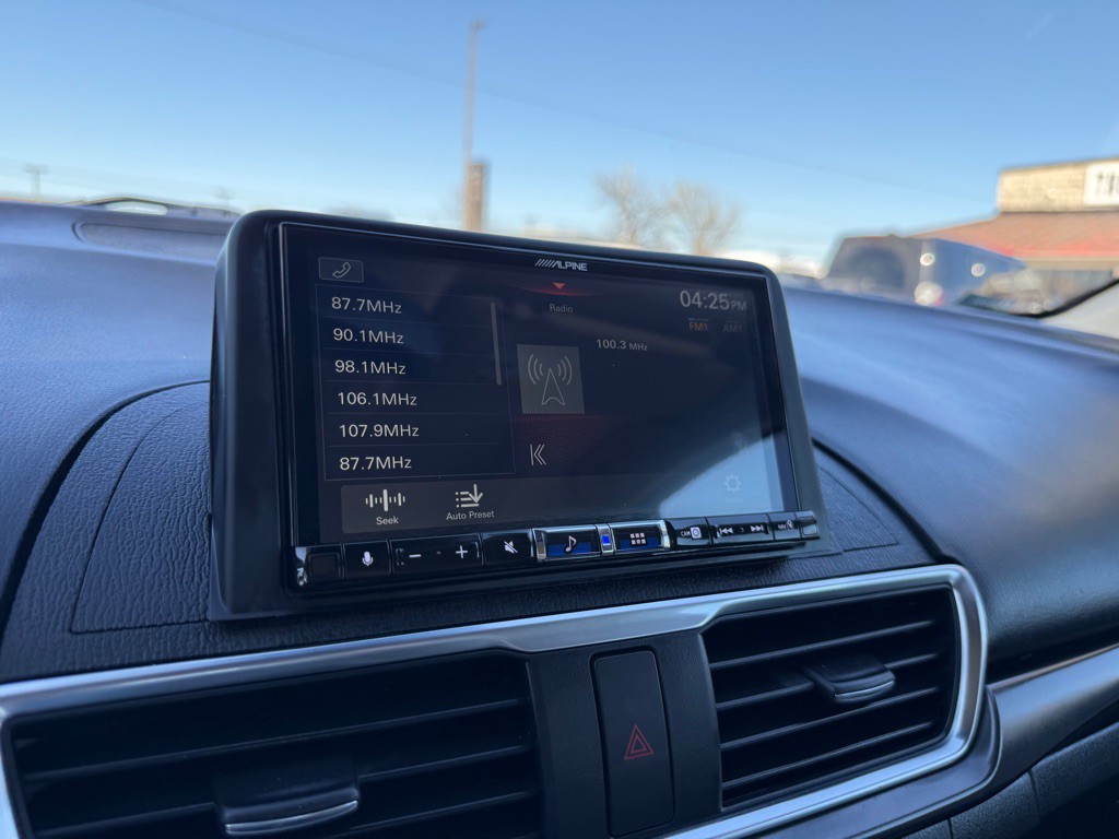 2018 Mazda Mazda3 Image 27