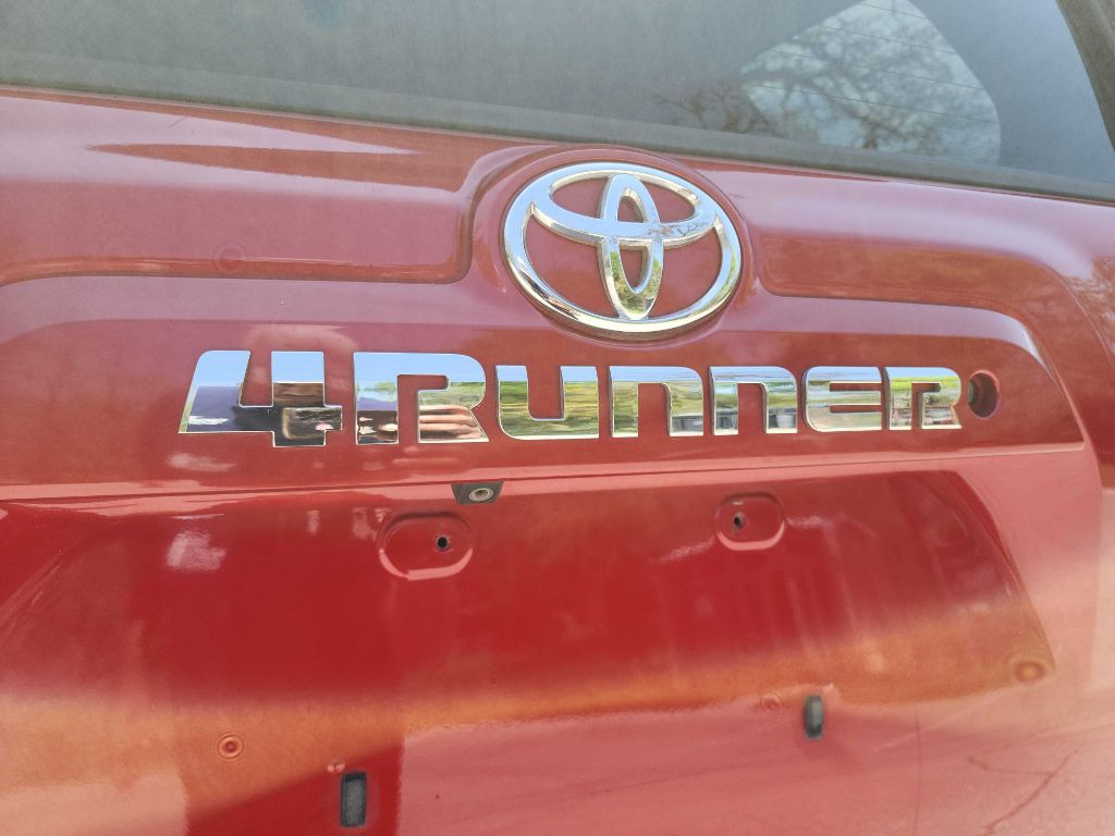 2016 Toyota 4Runner Image 7
