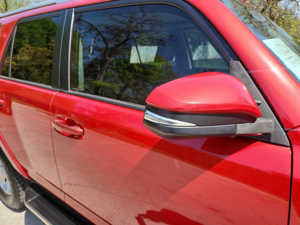 2016 Toyota 4Runner Image 15