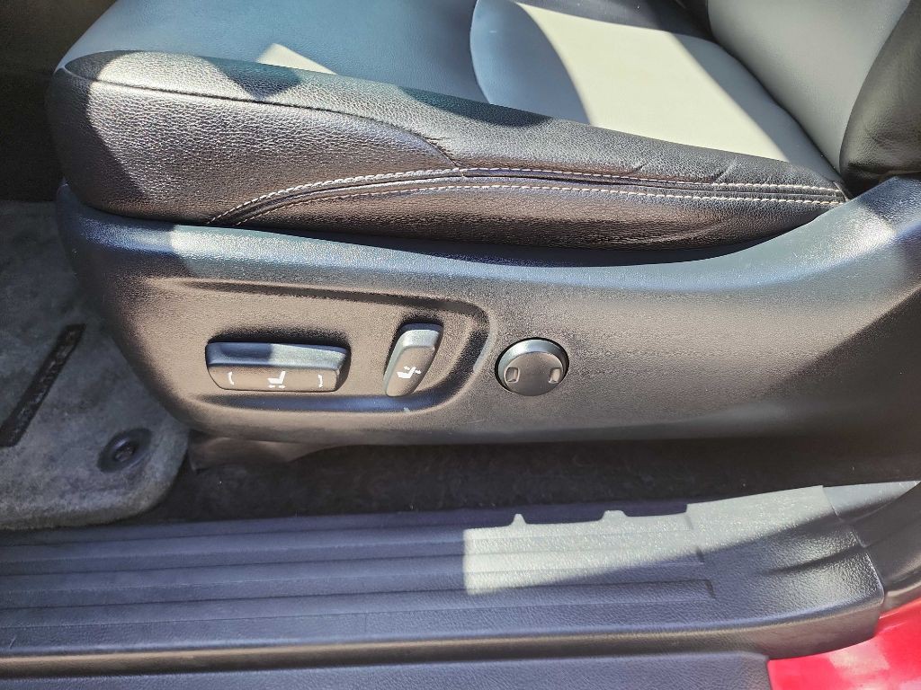 2016 Toyota 4Runner Image 18