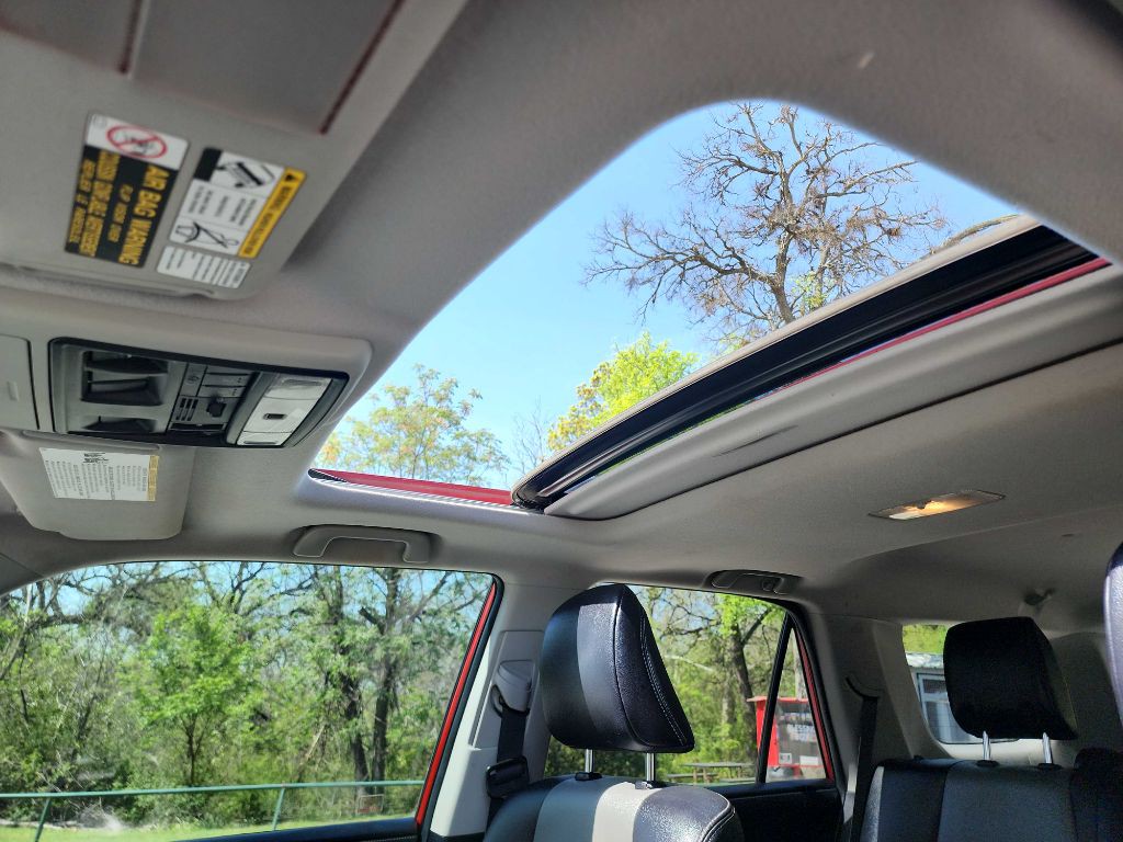 2016 Toyota 4Runner Image 30