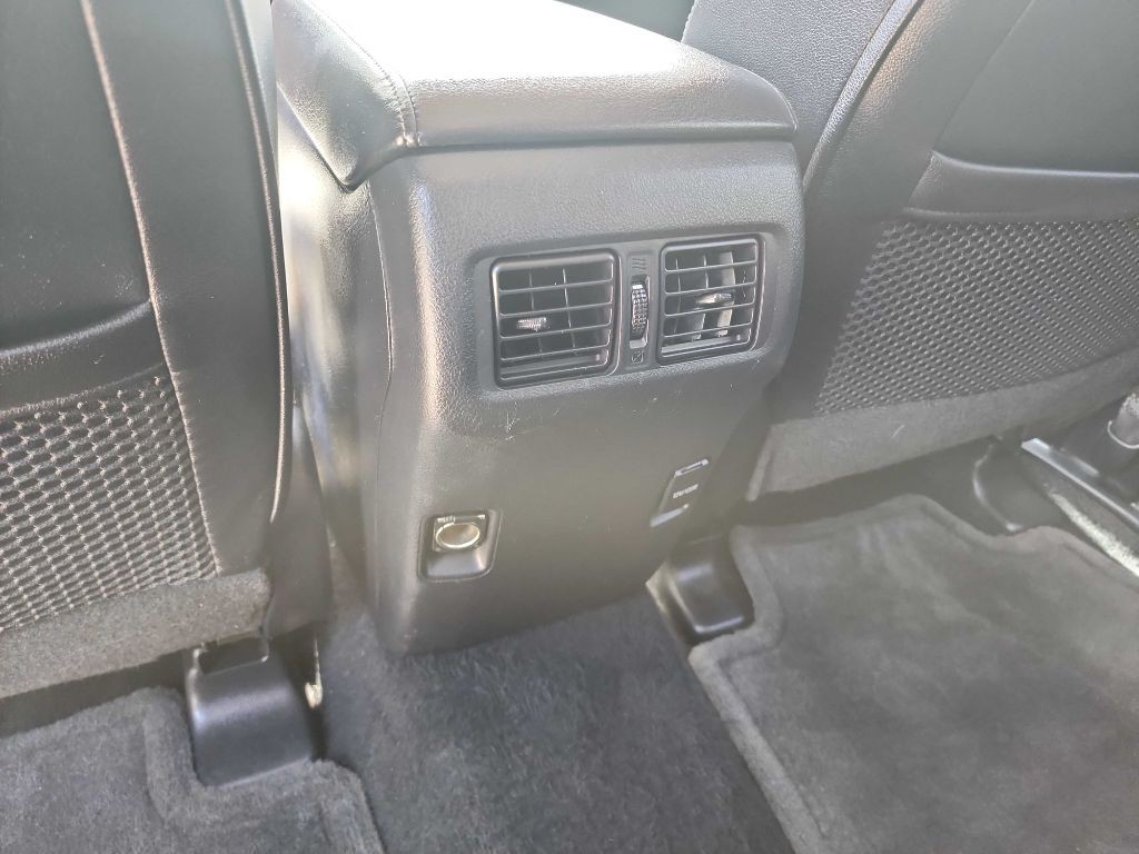 2016 Toyota 4Runner Image 34