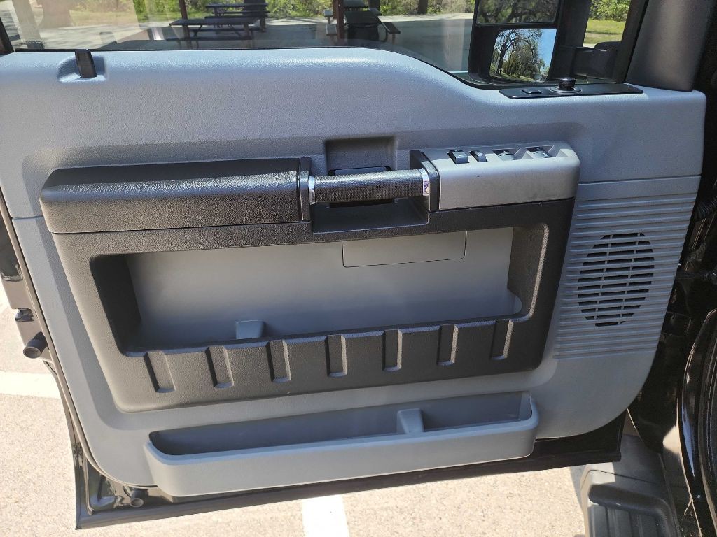 2016 Ford F-350 Image 17