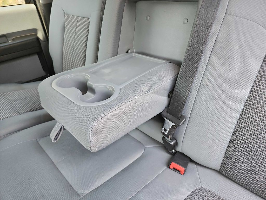 2016 Ford F-350 Image 28