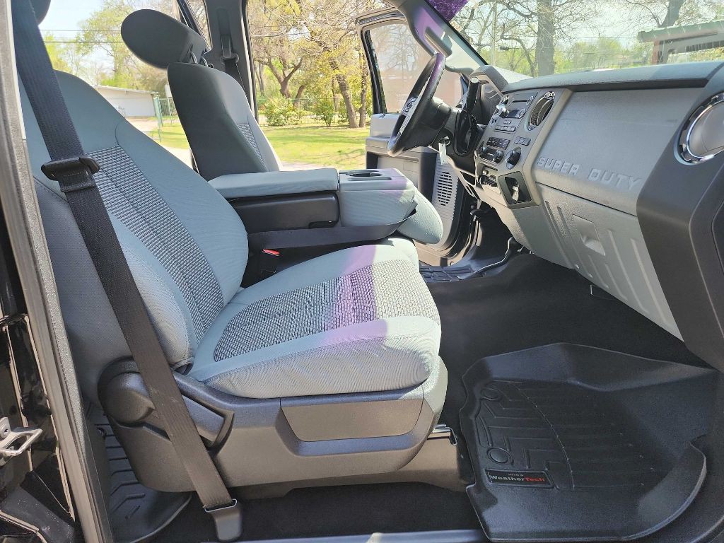 2016 Ford F-350 Image 37