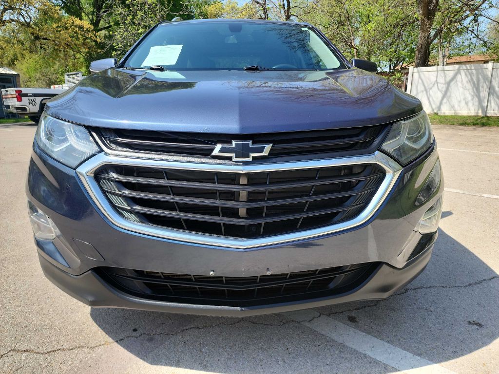 2018 Chevrolet Equinox Image 2