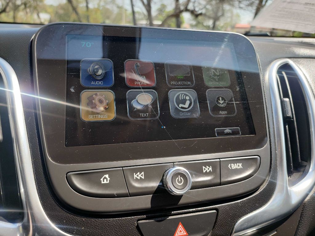 2018 Chevrolet Equinox Image 21