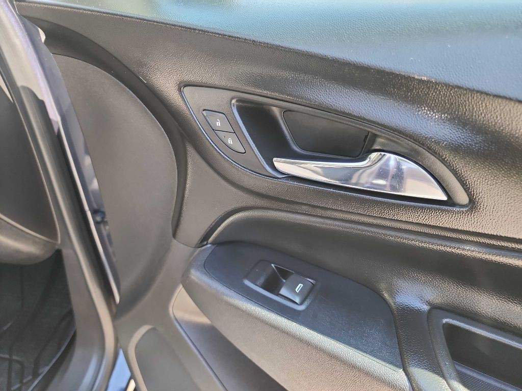 2018 Chevrolet Equinox Image 35