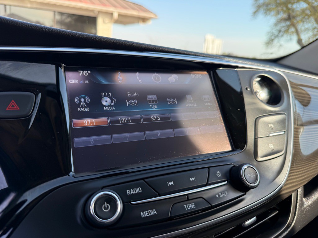 2020 Buick Envision Image 32