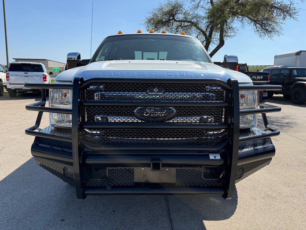 2011 Ford F-350 Image 2