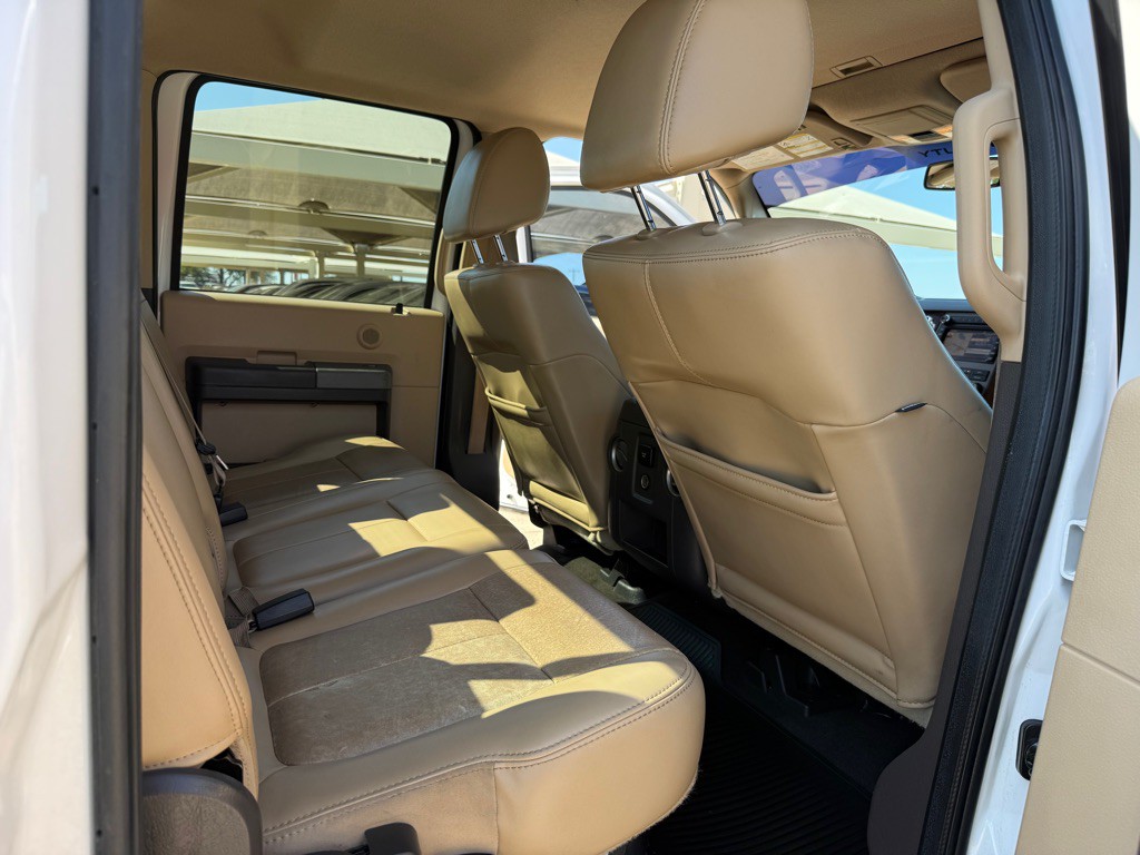 2011 Ford F-350 Image 19