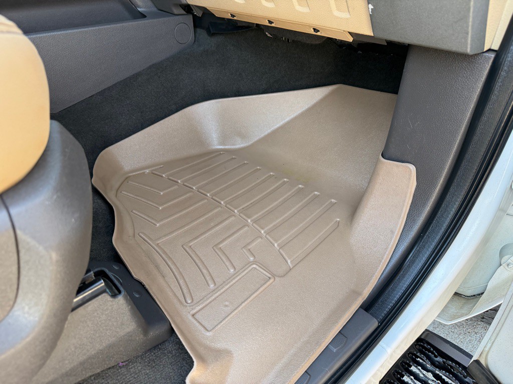 2011 Ford F-350 Image 28