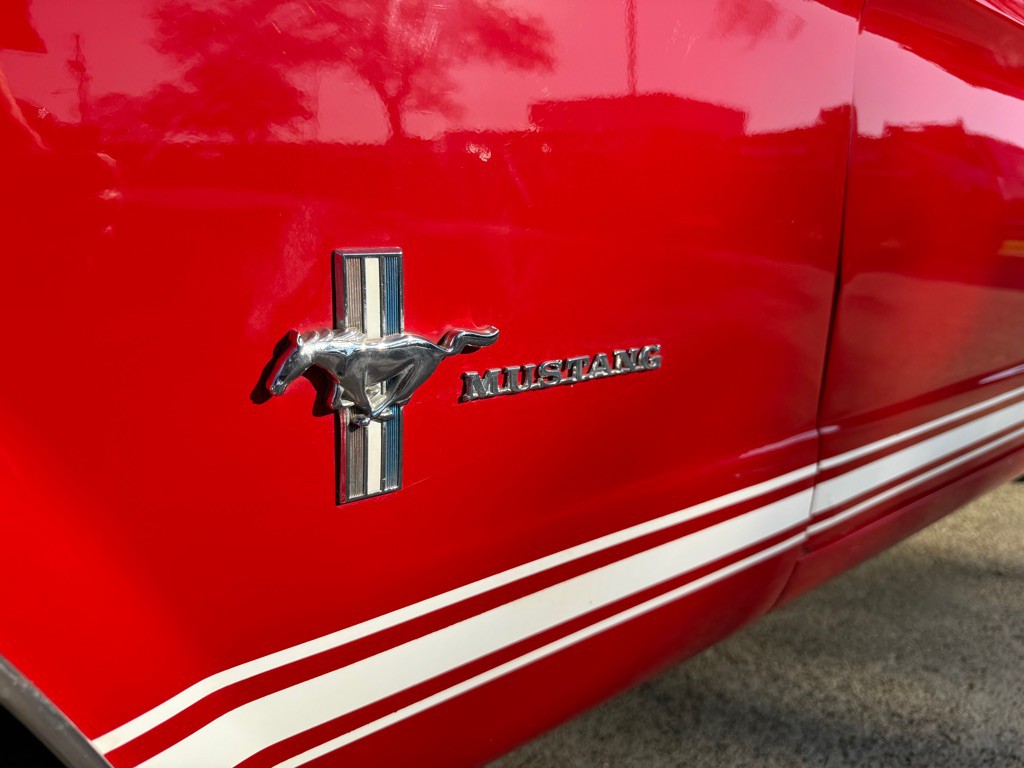 1966 Ford Mustang Image 9