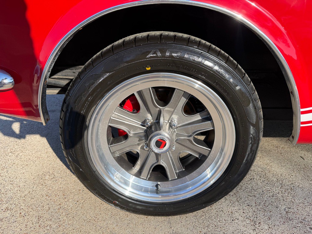 1966 Ford Mustang Image 11