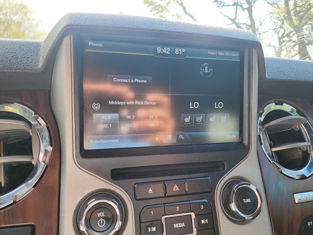 2015 Ford F-350 Image 23