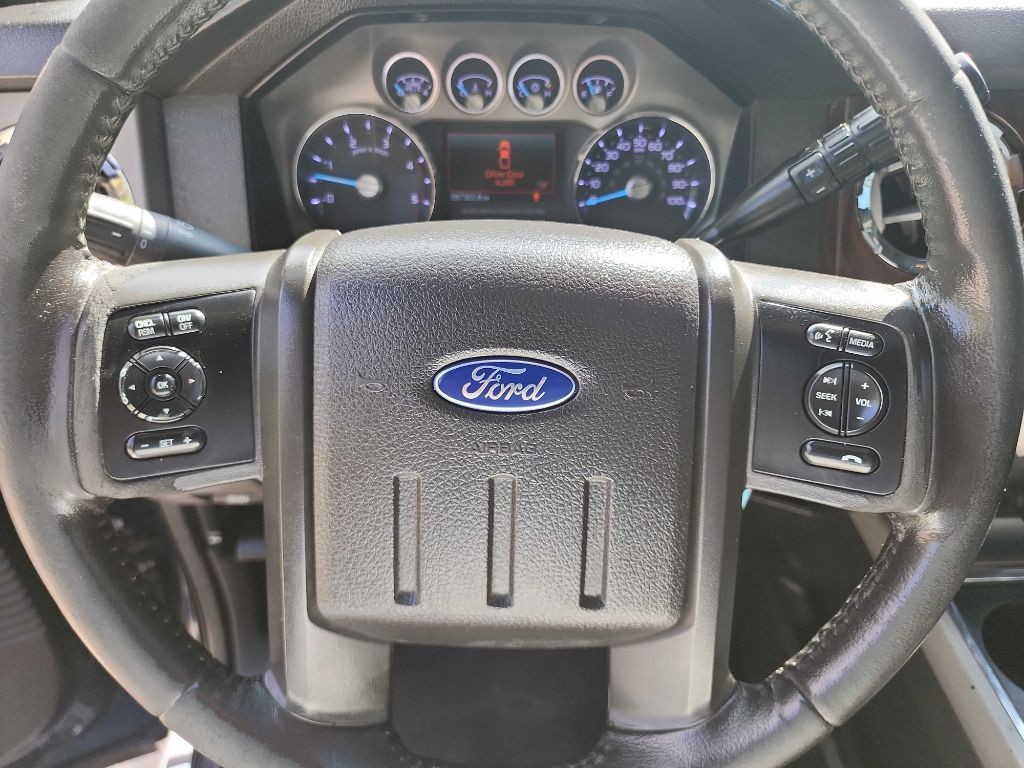 2015 Ford F-350 Image 24
