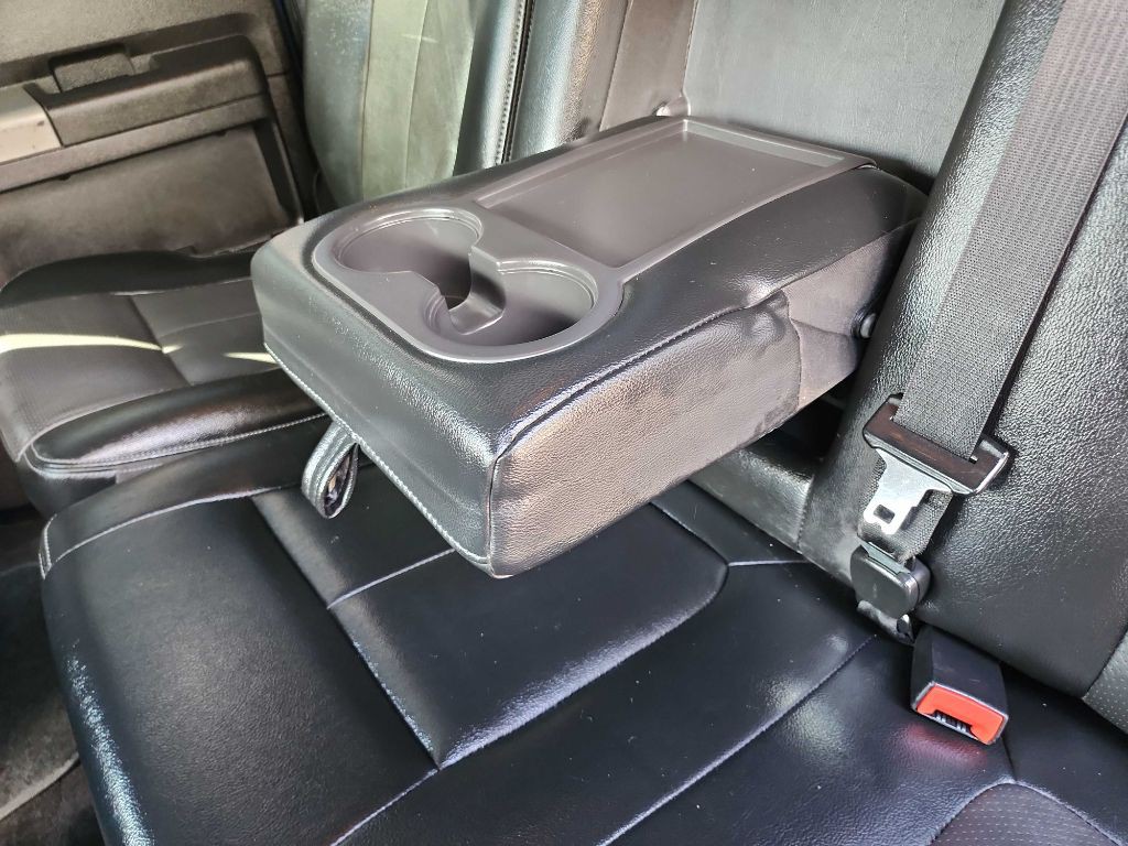 2015 Ford F-350 Image 30