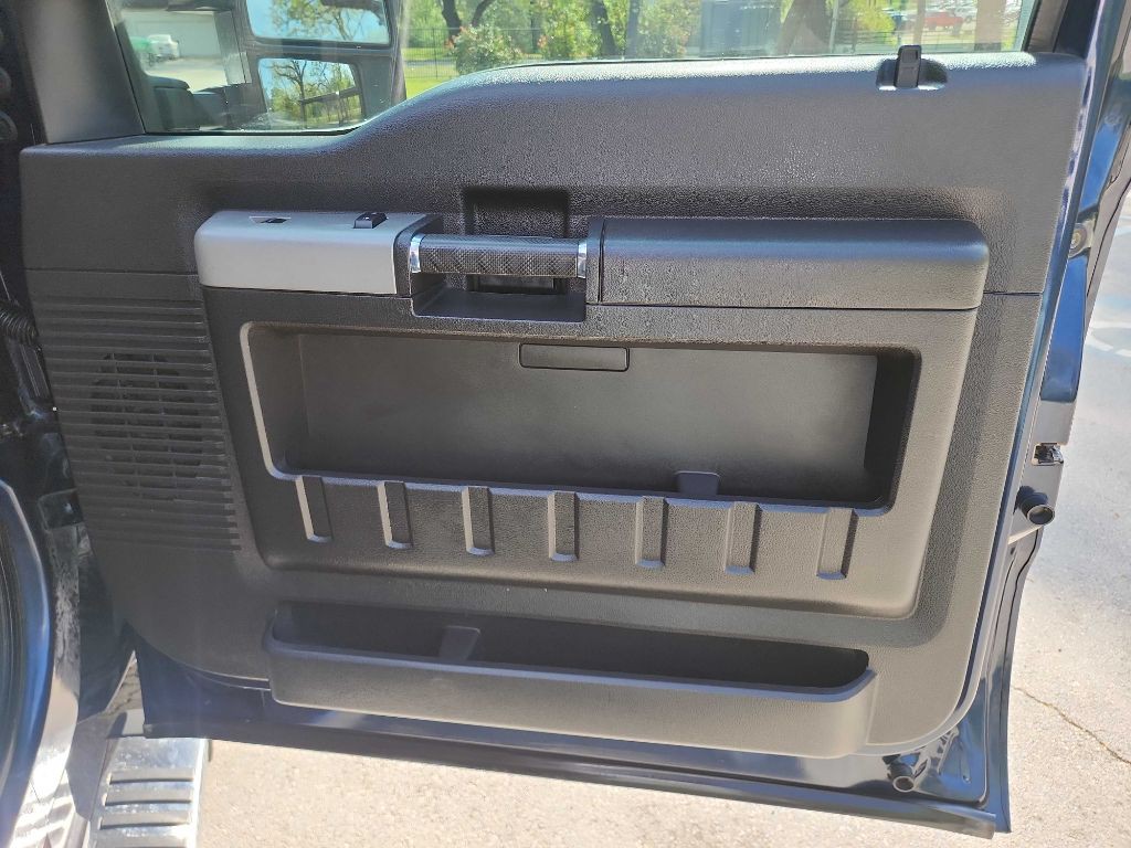 2015 Ford F-350 Image 33