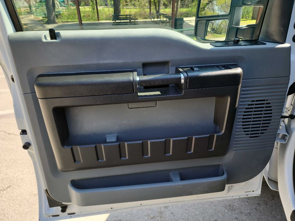 2014 Ford F-250 Image 16
