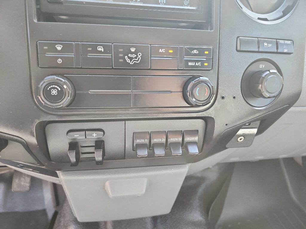 2014 Ford F-250 Image 25