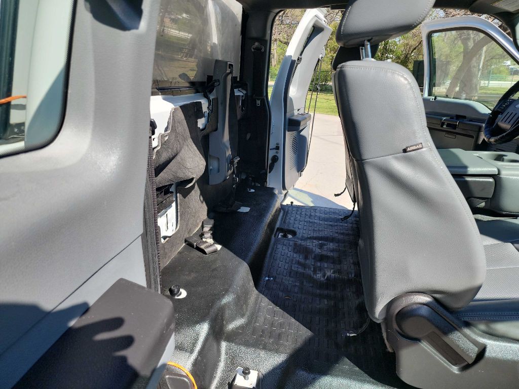 2014 Ford F-250 Image 31