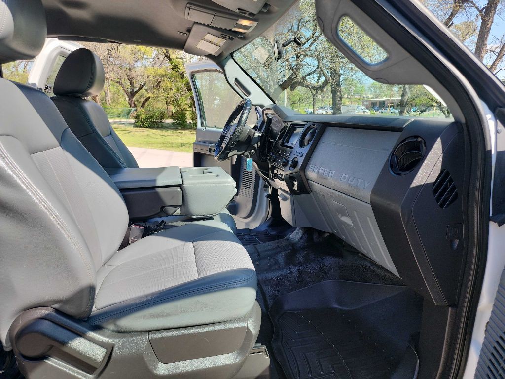 2014 Ford F-250 Image 34