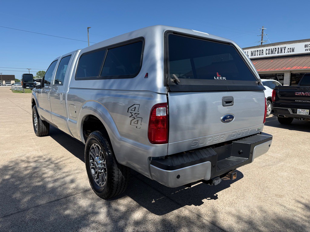 2011 Ford F-250 Image 5
