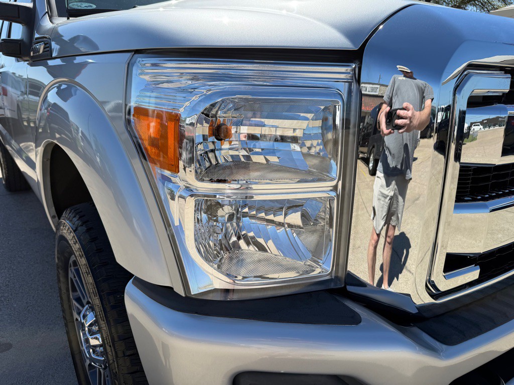 2011 Ford F-250 Image 12