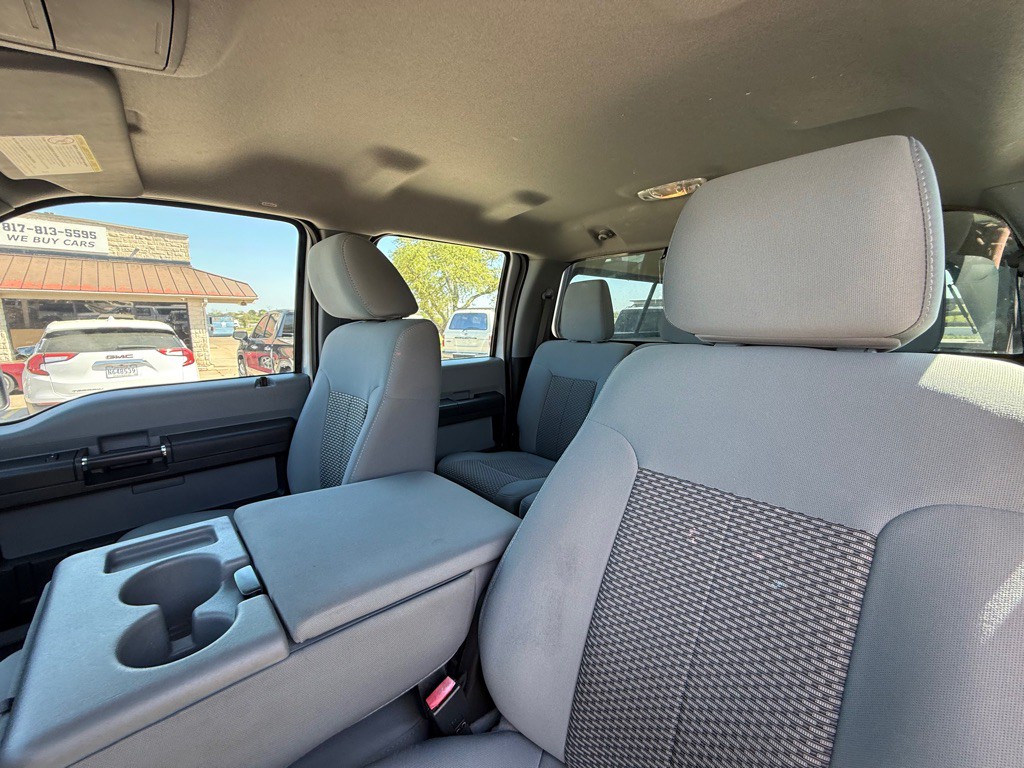 2011 Ford F-250 Image 18