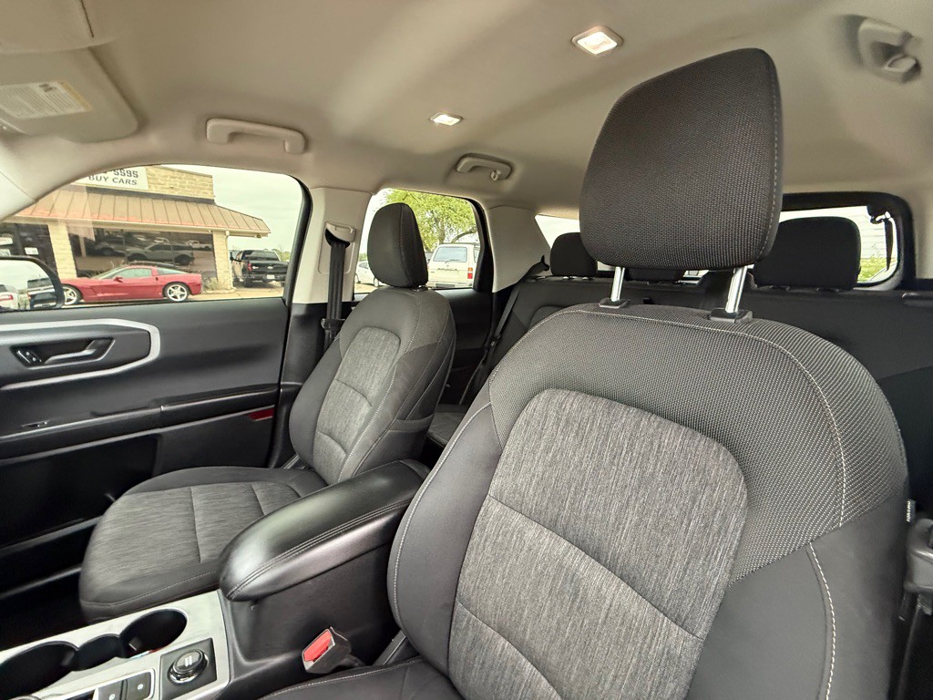 2021 Ford Bronco Image 23