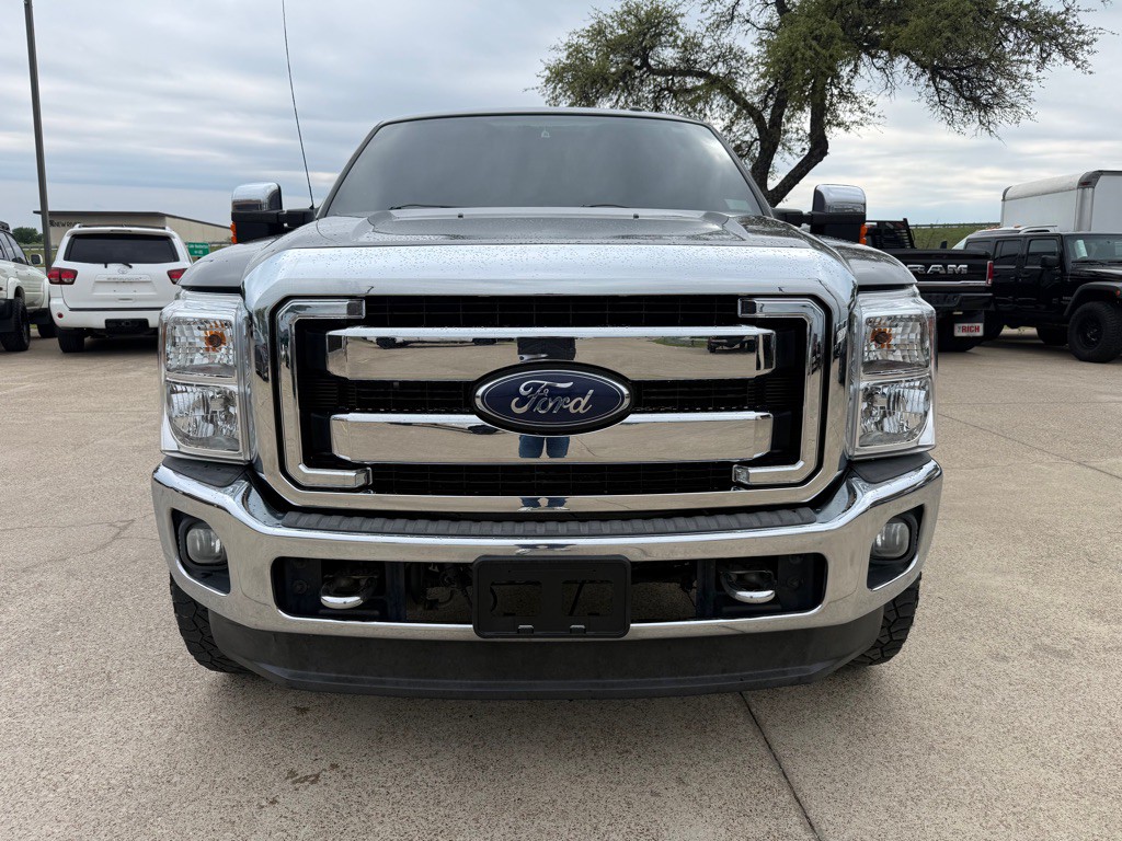 2013 Ford F-250 Image 2