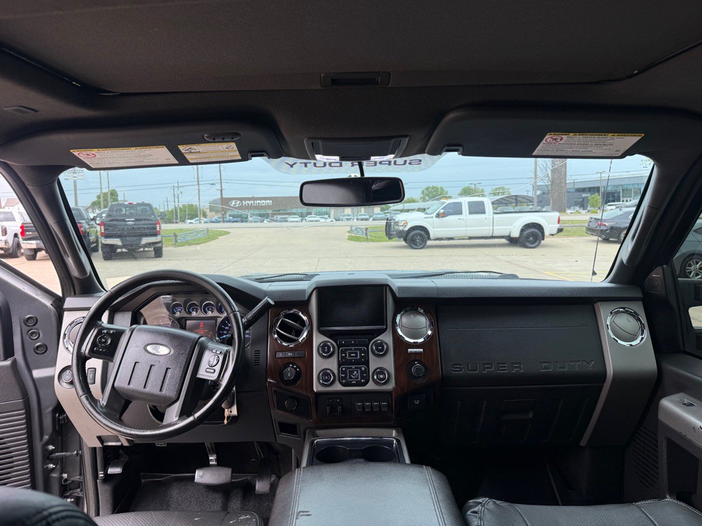 2013 Ford F-250 Image 24