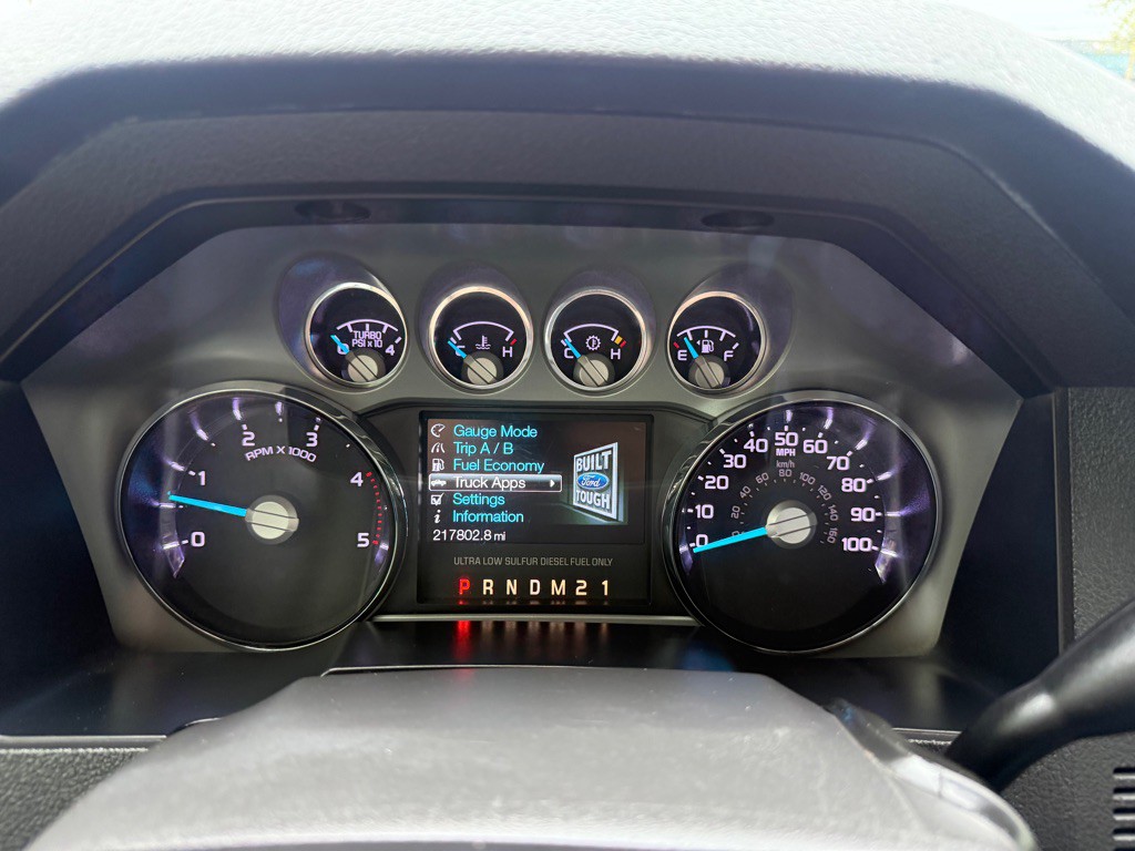2013 Ford F-250 Image 28