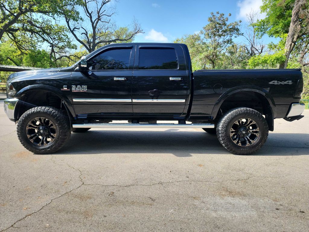 2018 RAM 2500 Image 3