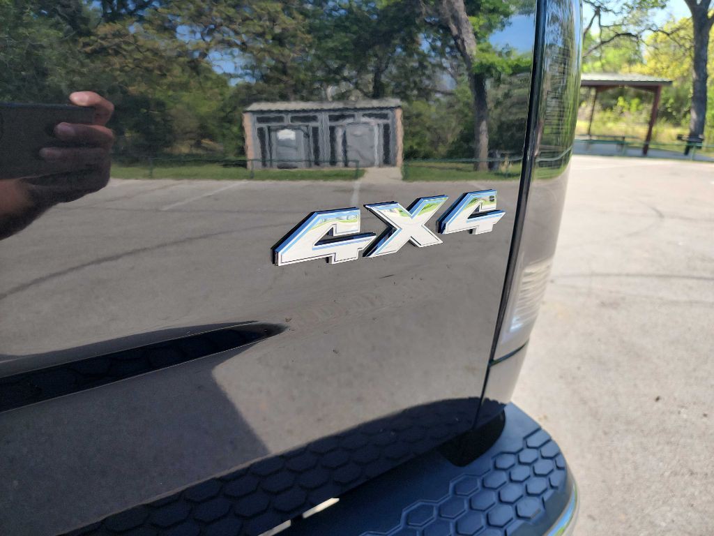 2018 RAM 2500 Image 9