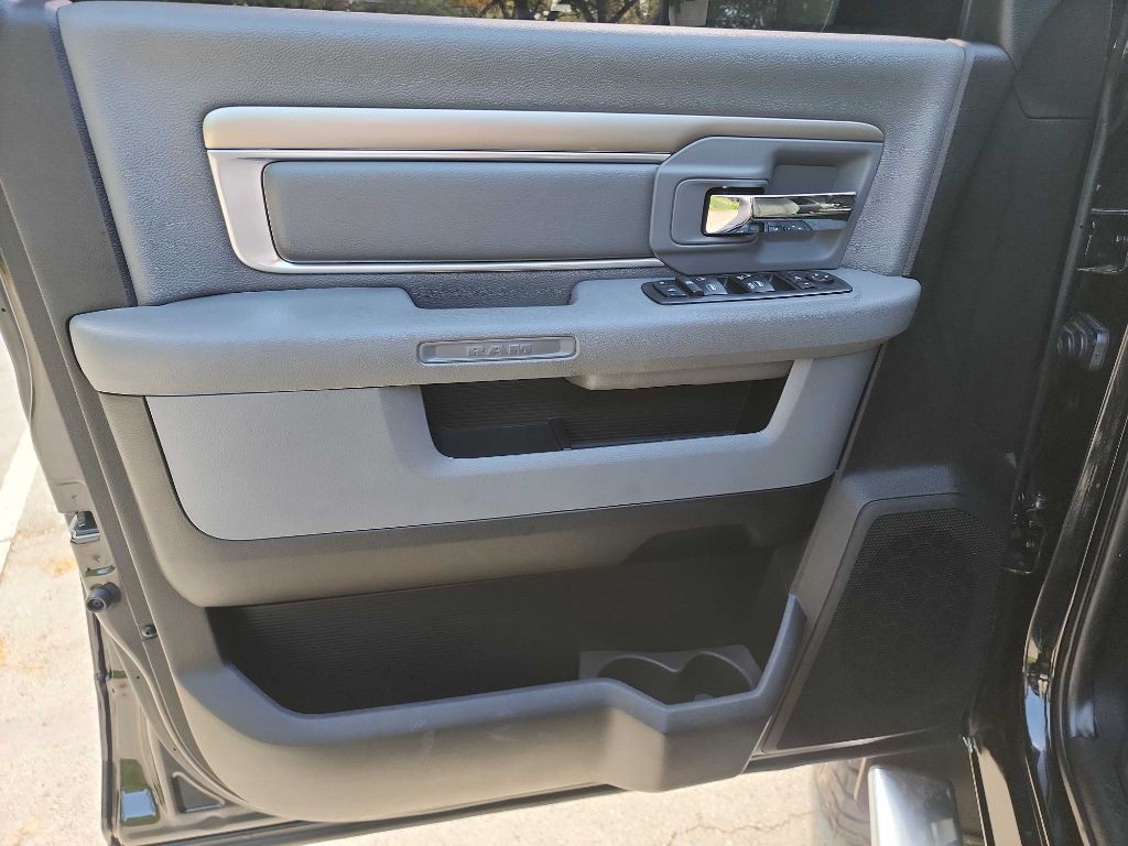 2018 RAM 2500 Image 21