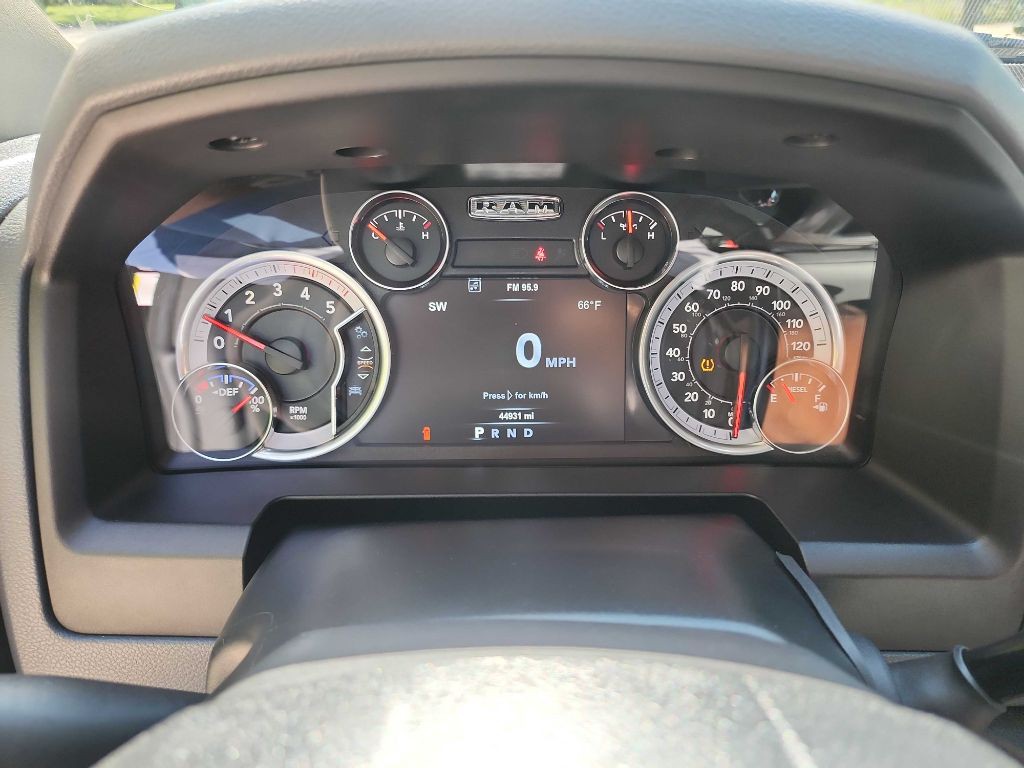 2018 RAM 2500 Image 27