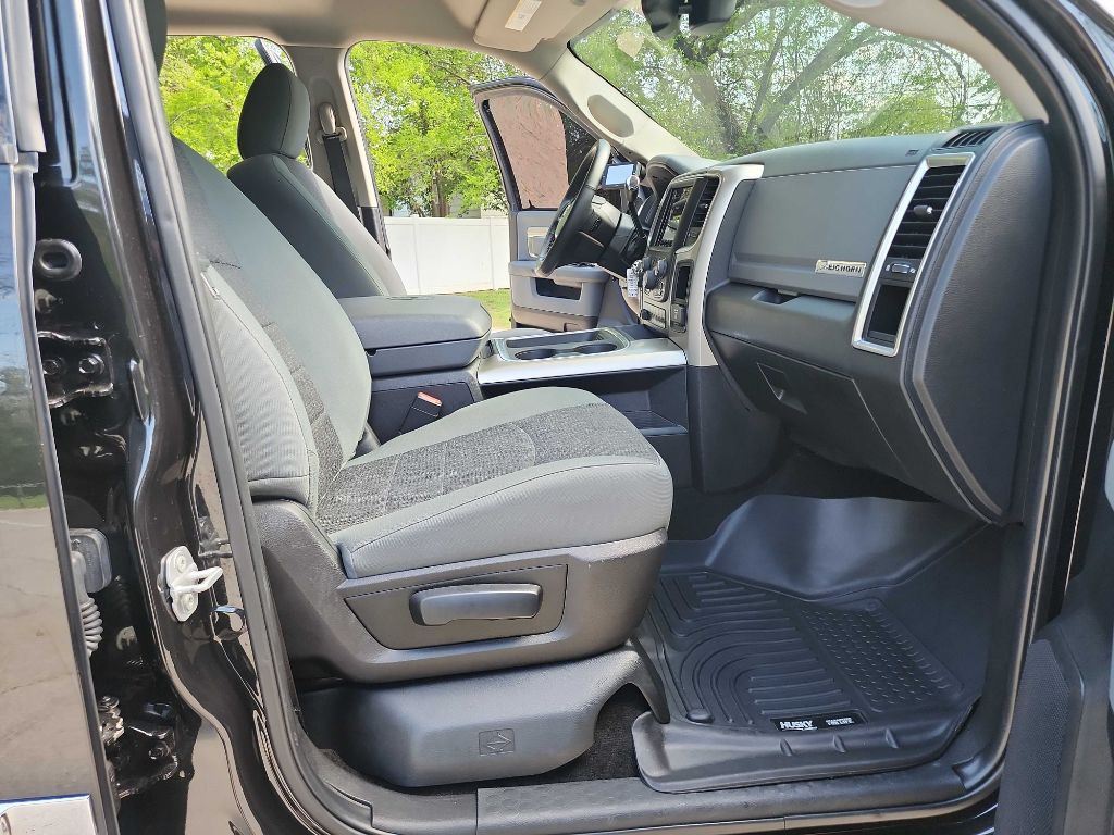 2018 RAM 2500 Image 43