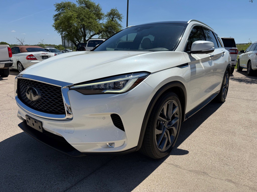 2019 INFINITI QX50 Image 3