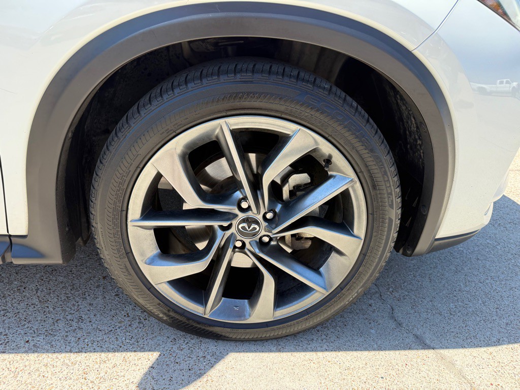 2019 INFINITI QX50 Image 11