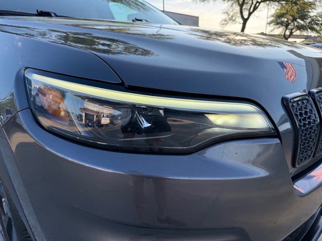 2021 Jeep Cherokee Image 9