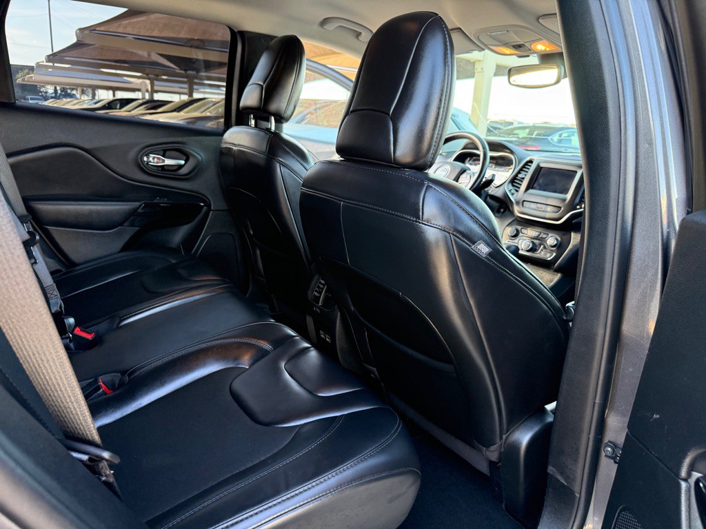 2021 Jeep Cherokee Image 14