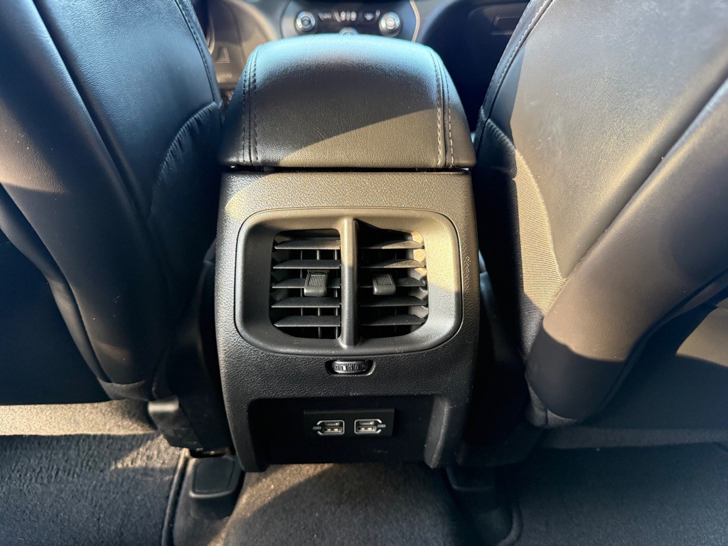 2021 Jeep Cherokee Image 19