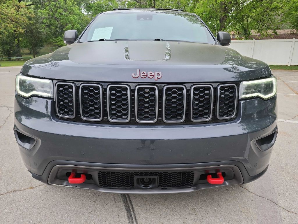 2018 Jeep Grand Cherokee Image 2
