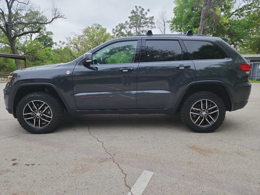 2018 Jeep Grand Cherokee Image 4