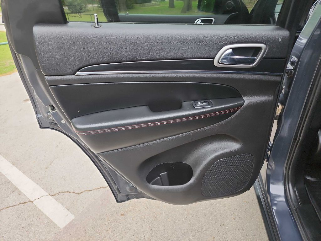 2018 Jeep Grand Cherokee Image 30